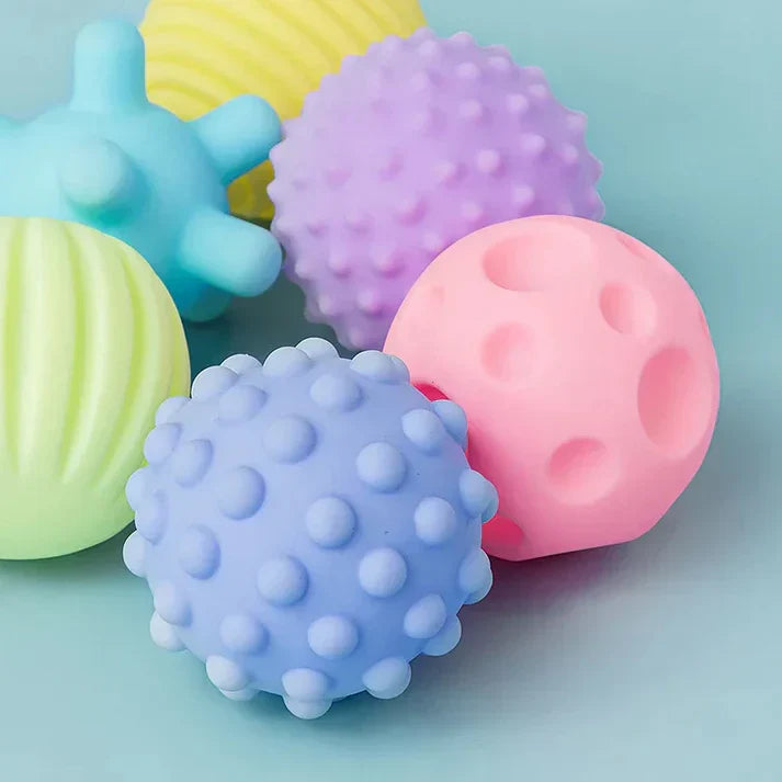 Set of 6 sensory balls for babies - Textured